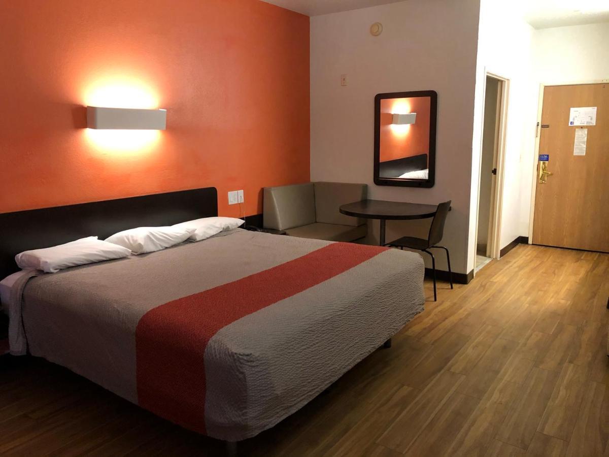Motel 6-Woodway, Tx Kültér fotó