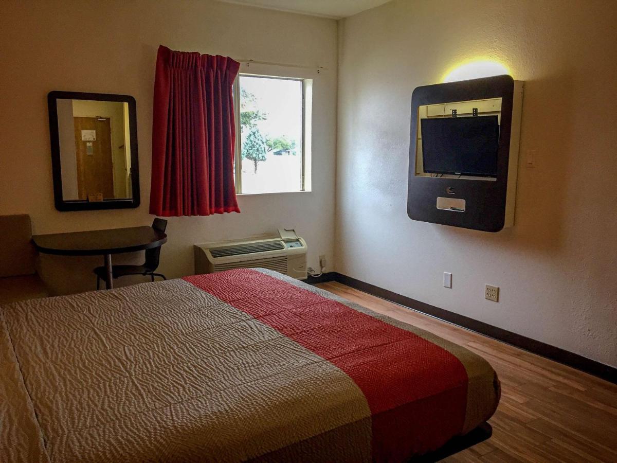 Motel 6-Woodway, Tx Kültér fotó